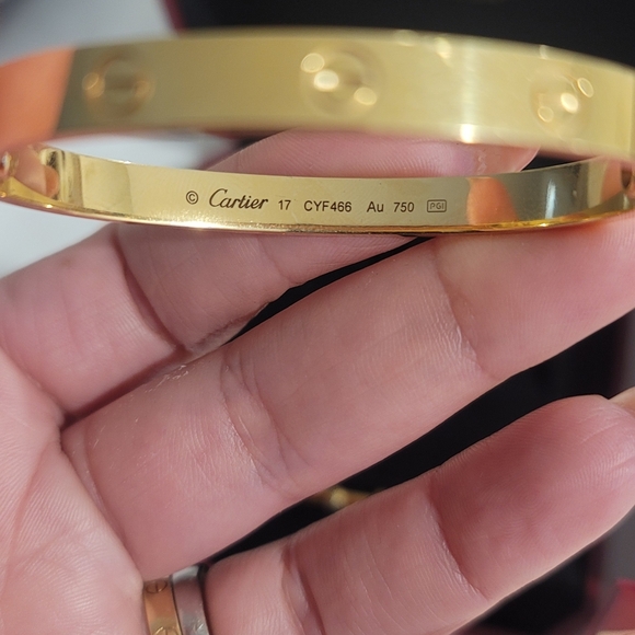 Cartier Love Bracelet - Picture 4 of 8